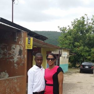 Meet your Posher, Tenesha